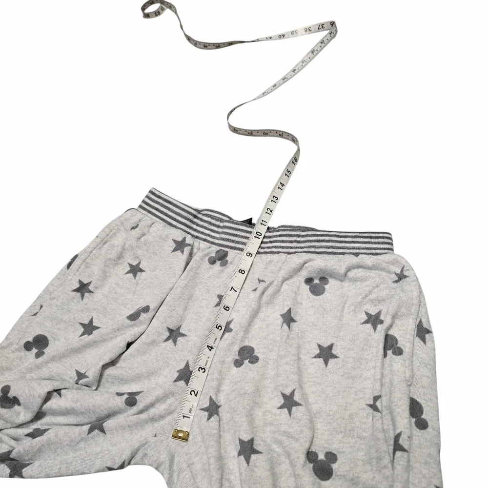 Disney Star Mickey Mouse Gray Matching Pajama Set M Long Sleeve Top & Pants